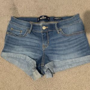 Hollister size 5 shorts